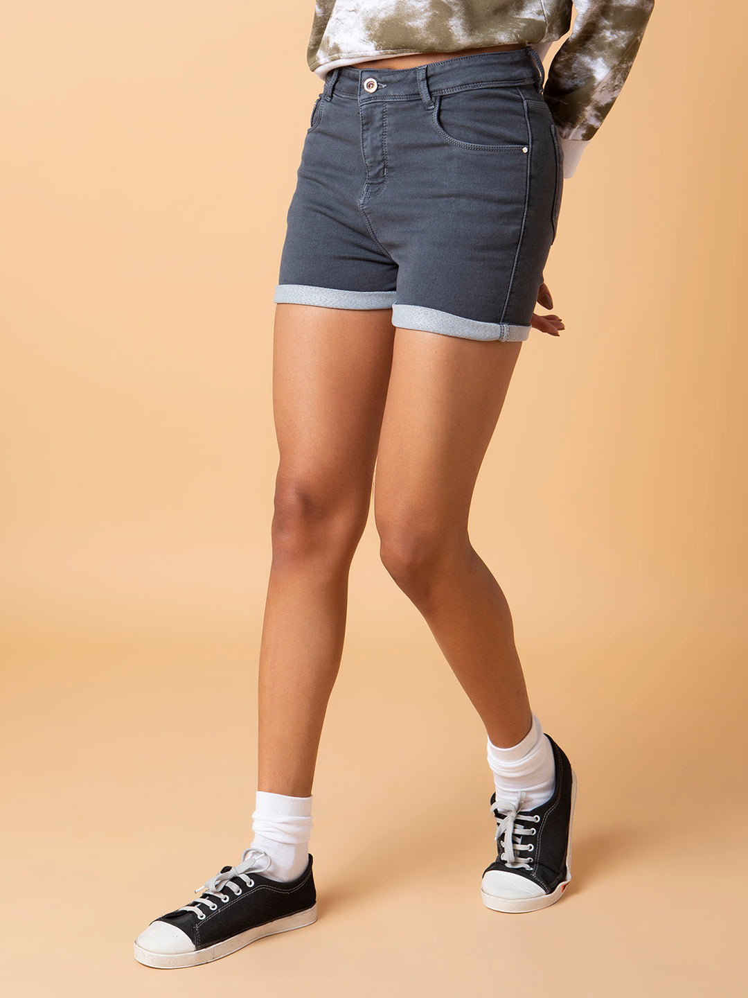 Women Solid Grey Denim Shorts