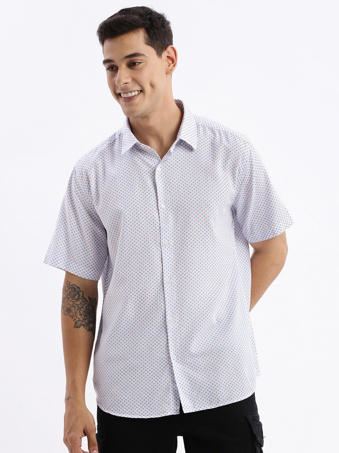Men Spread Collar Printed Slim Fit White Shirt