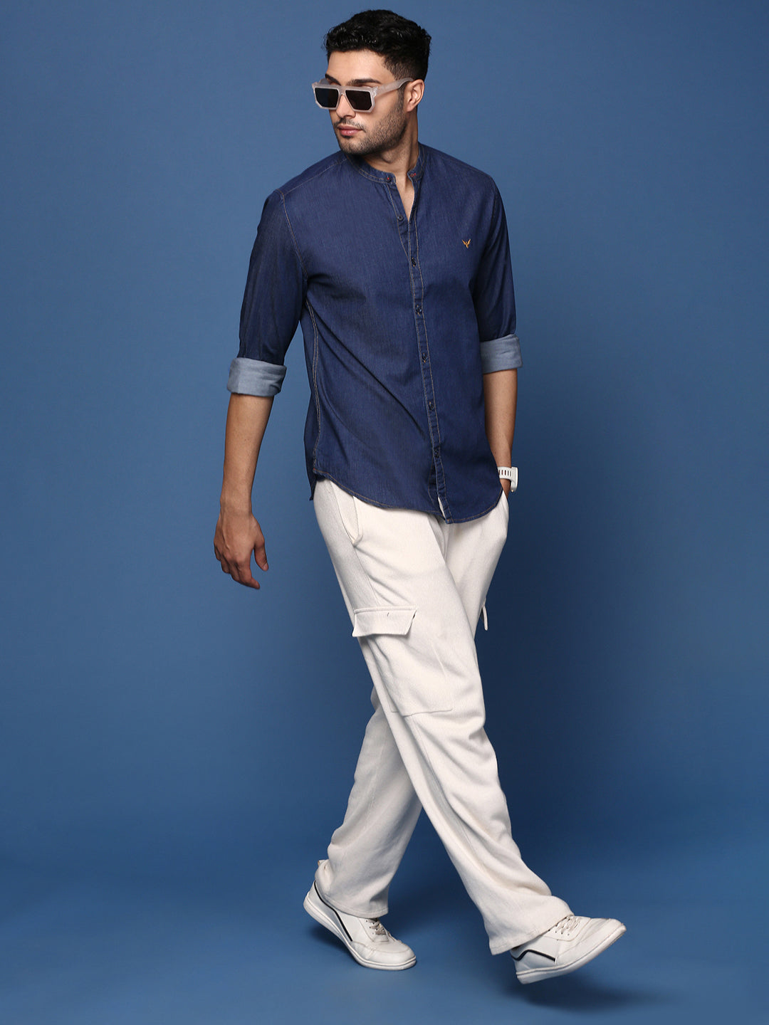 Men Mandarin Collar Solid Navy Blue Slim Fit Shirt