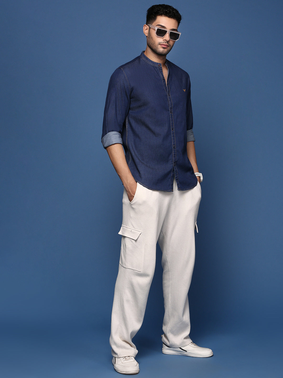 Men Mandarin Collar Solid Navy Blue Slim Fit Shirt