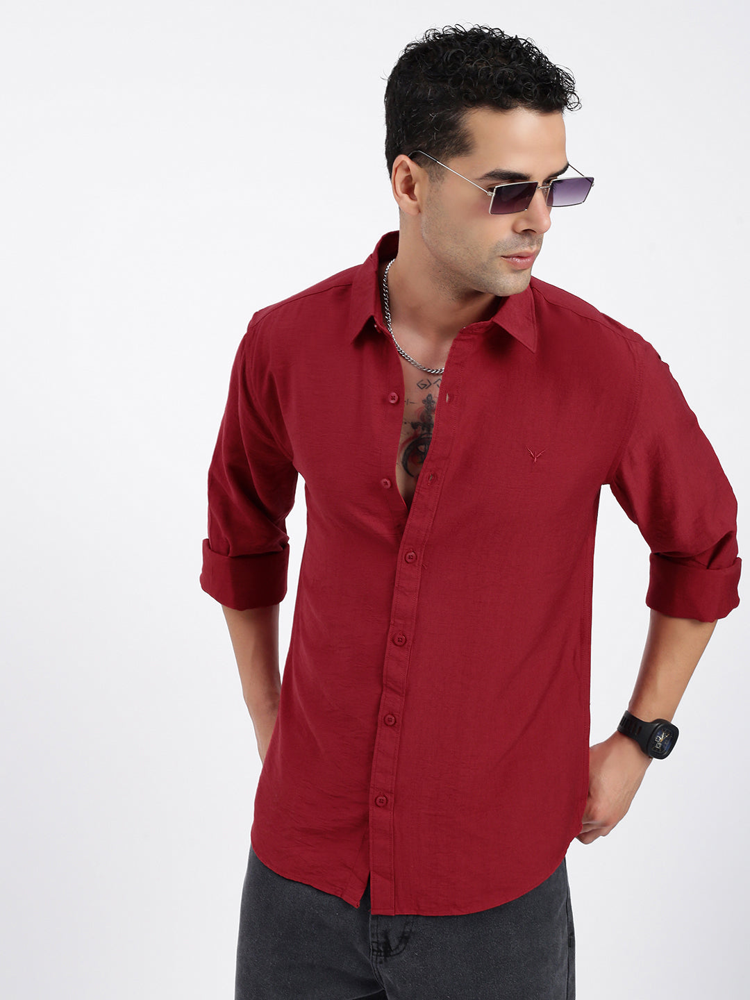 Men Solid Red Slim Fit Shirt