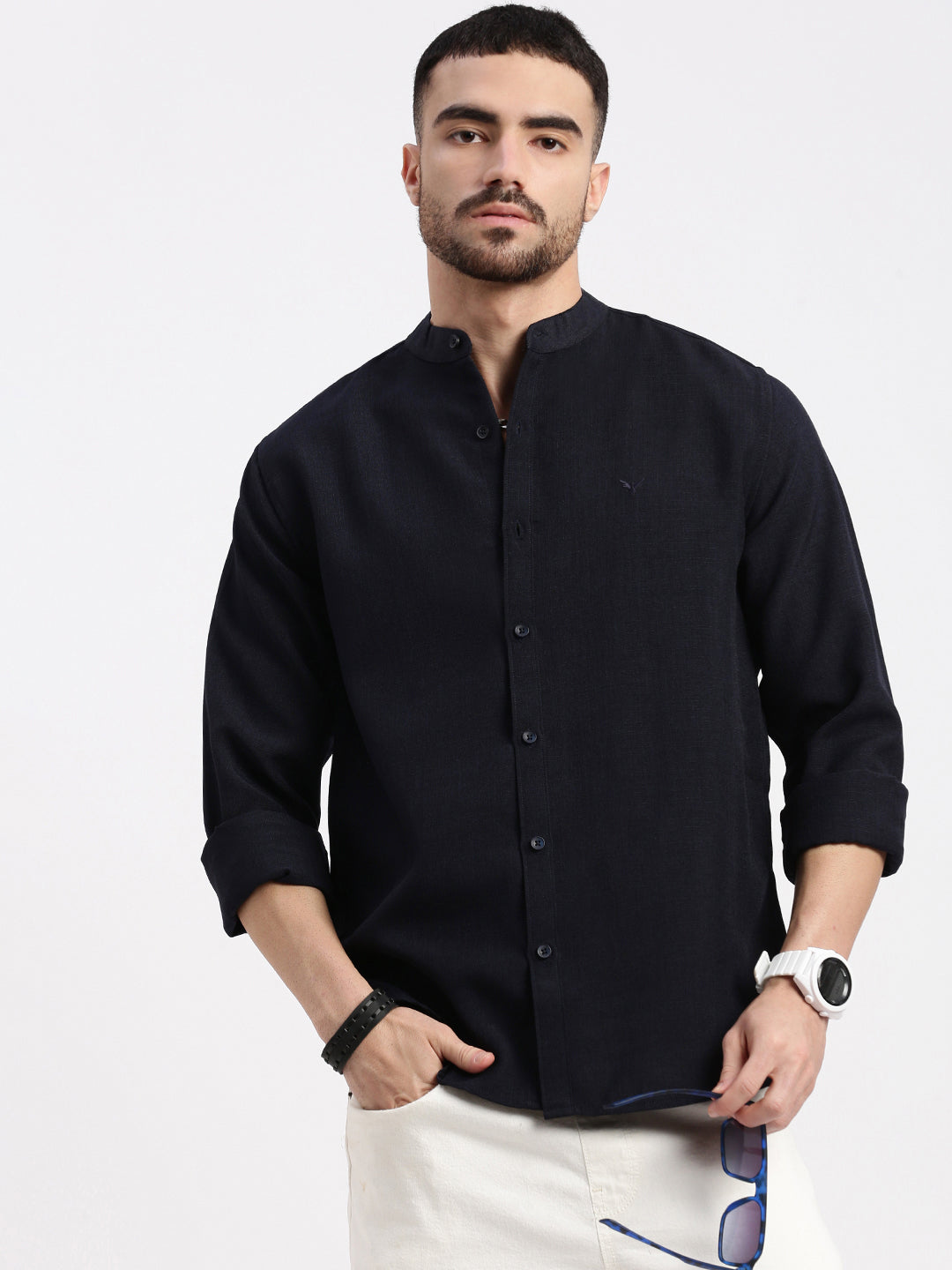 Men Navy Blue Solid Slim Fit Shirt