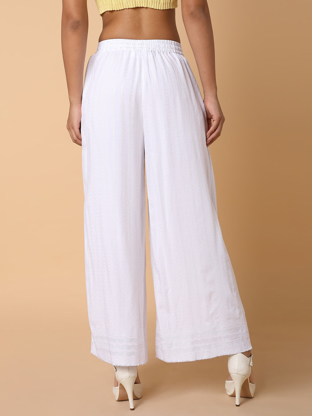 Women White Solid Loose Fit Trouser