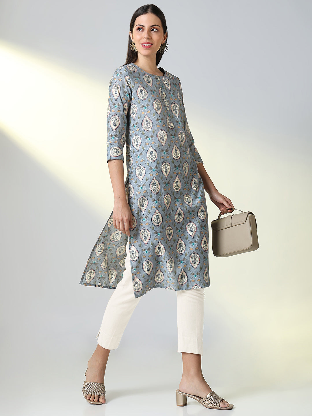 Women Grey Graphic Straight Kurta