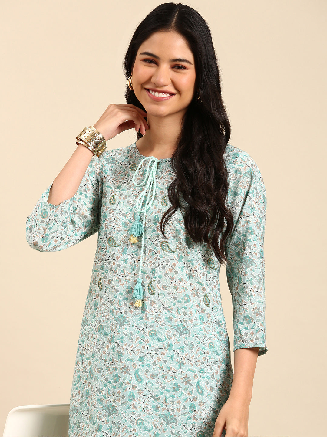 Women Paisley Blue Straight Kurta Set