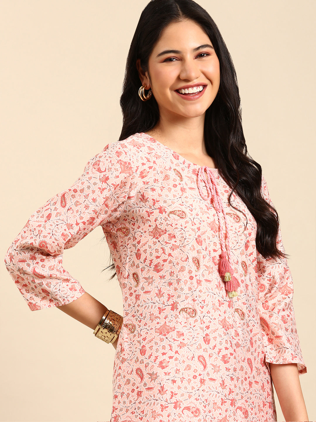 Women Paisley Peach Straight Kurta Set