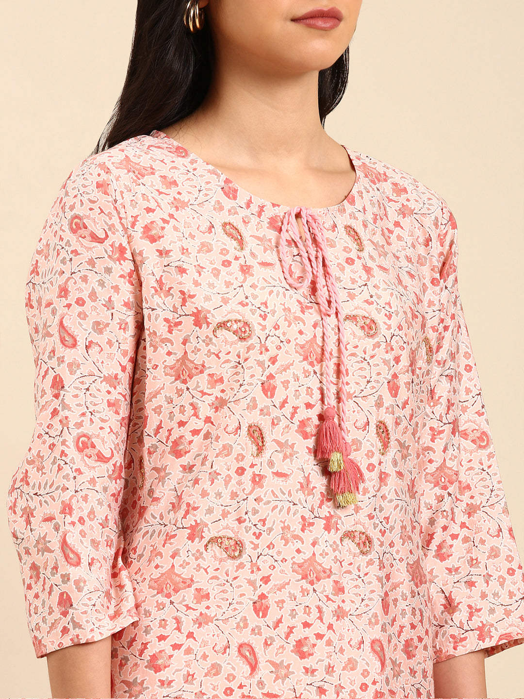 Women Paisley Peach Straight Kurta Set