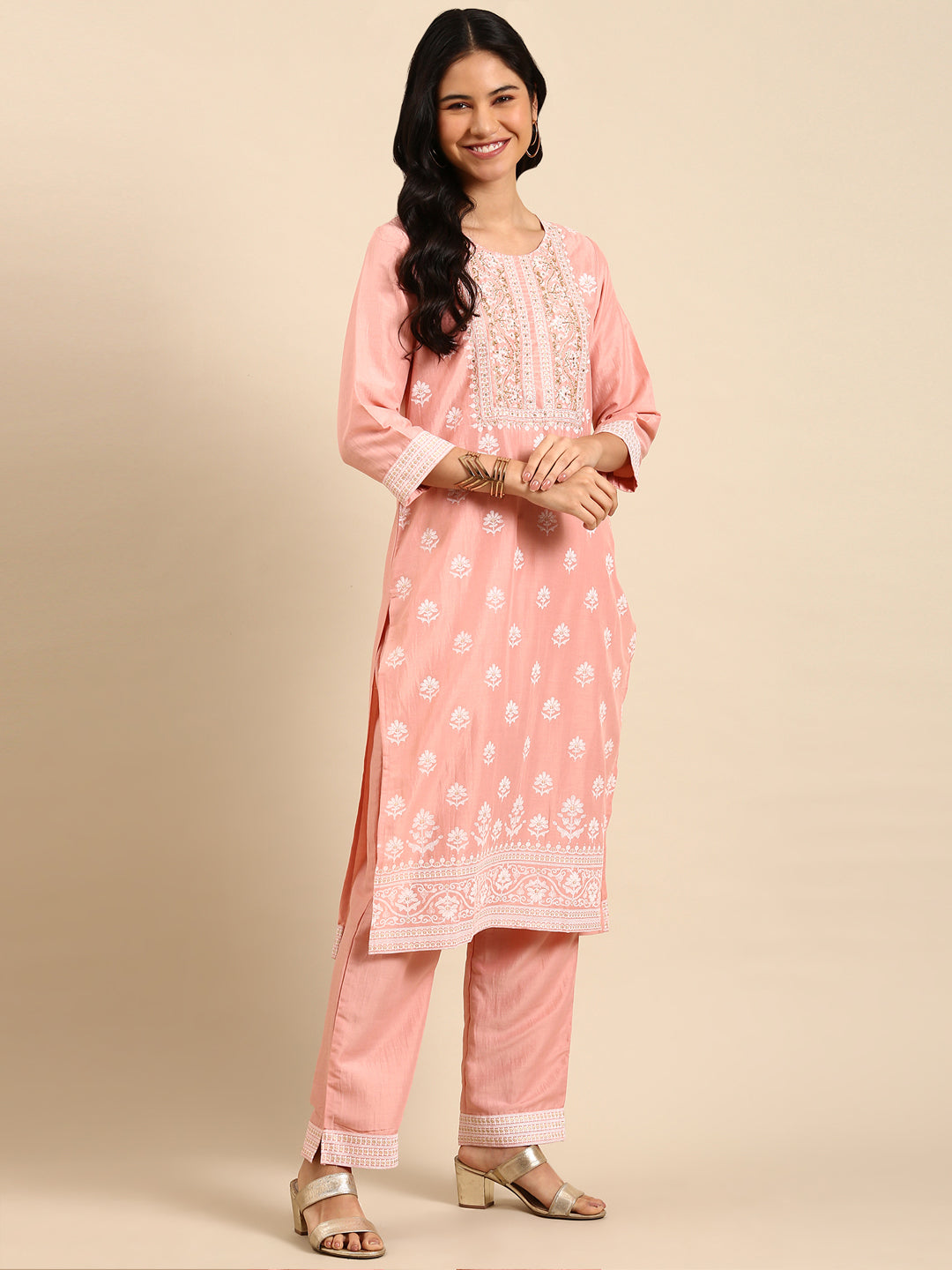 Women Solid Peach Straight Kurta Set