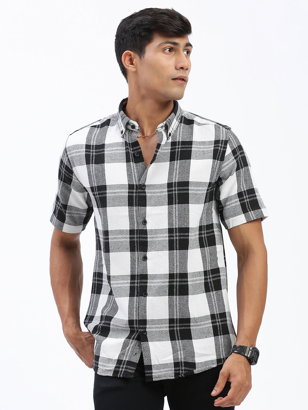 Men Checked Black Slim Fit Shirt