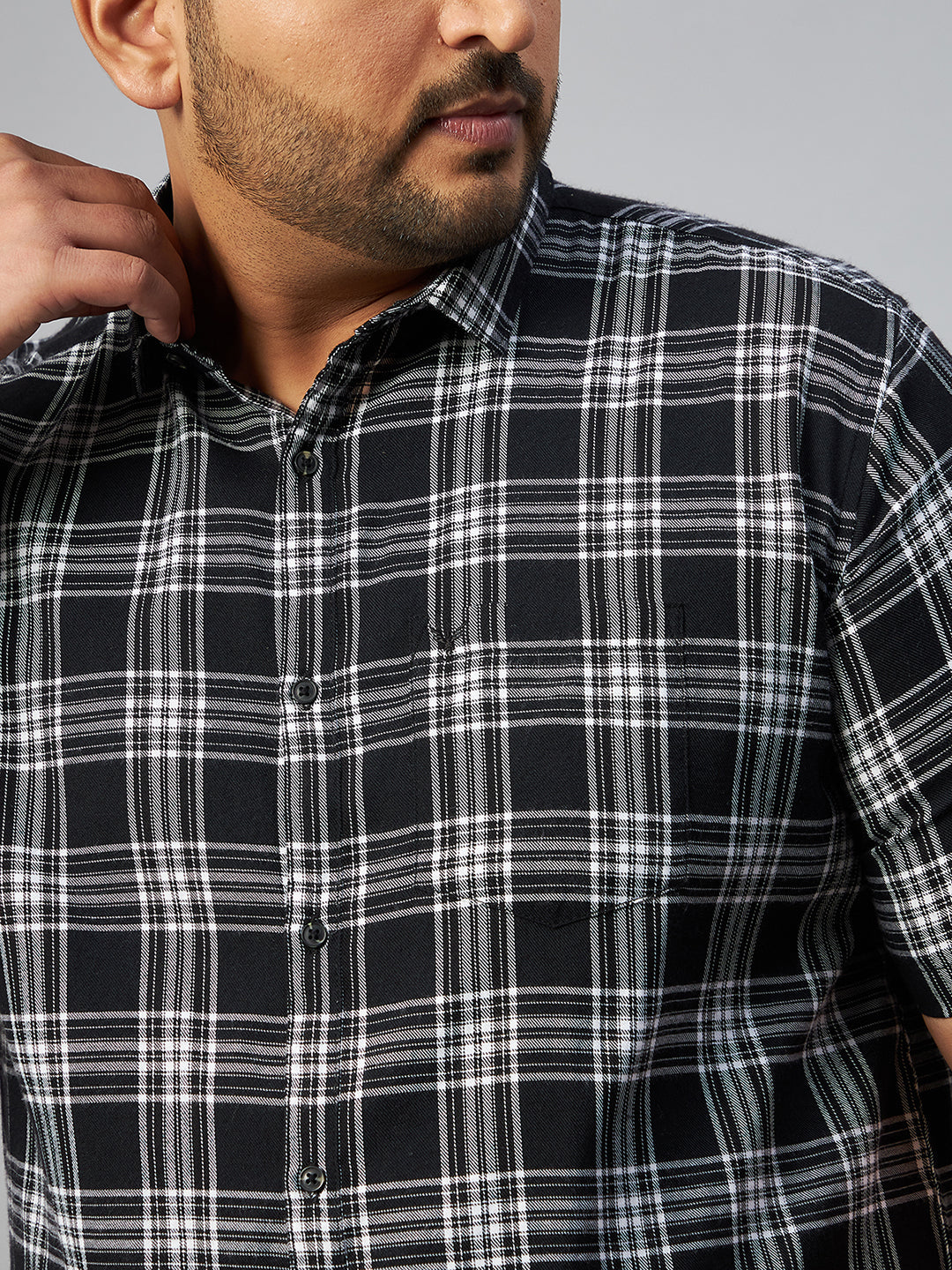 Men Black Checked Spread Collar Casual Shirt