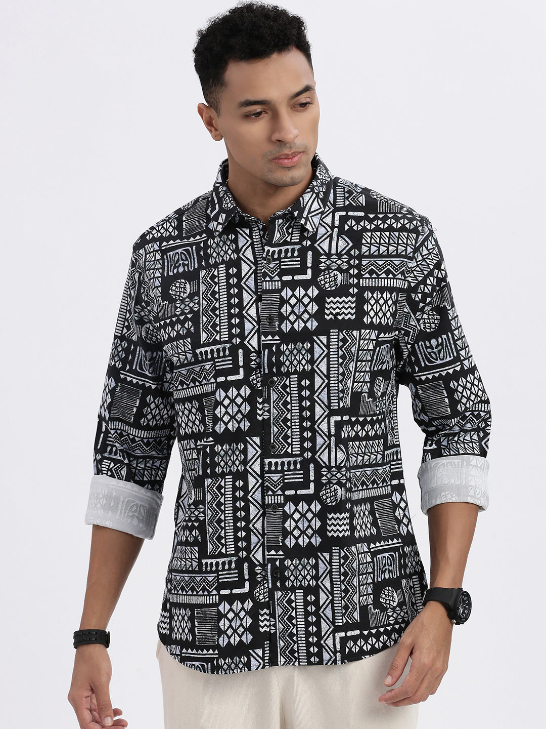 Men Black Geometric Slim Fit Shirt