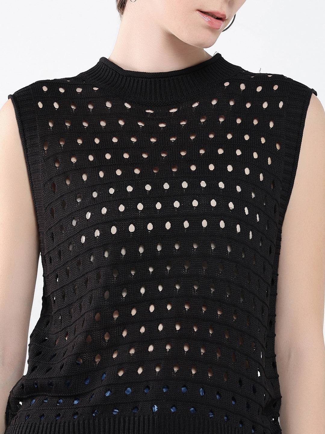 Women Solid Black Top