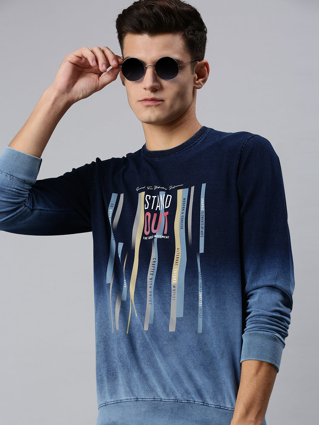 Men Solid Blue Sweatshirt