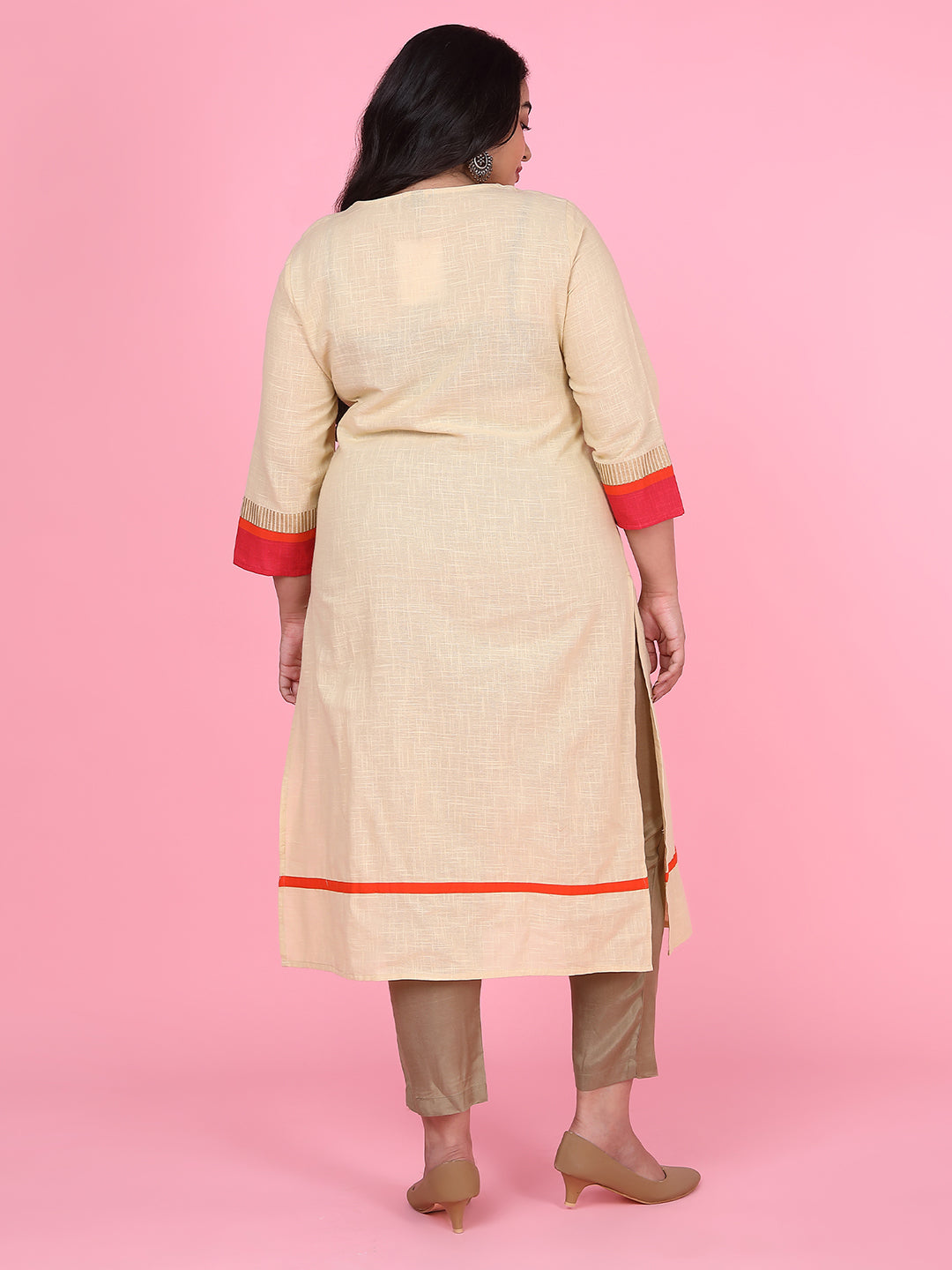 Women Cream Floral Straight Kurta