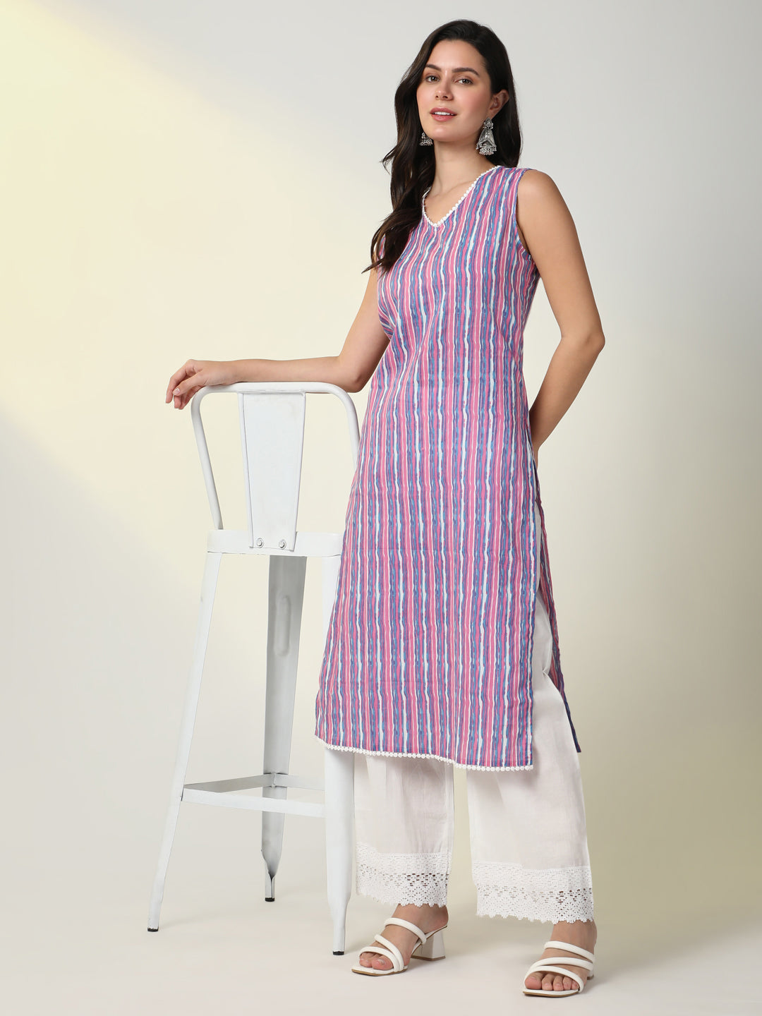 Women Purple Striped Straight Kurta Set