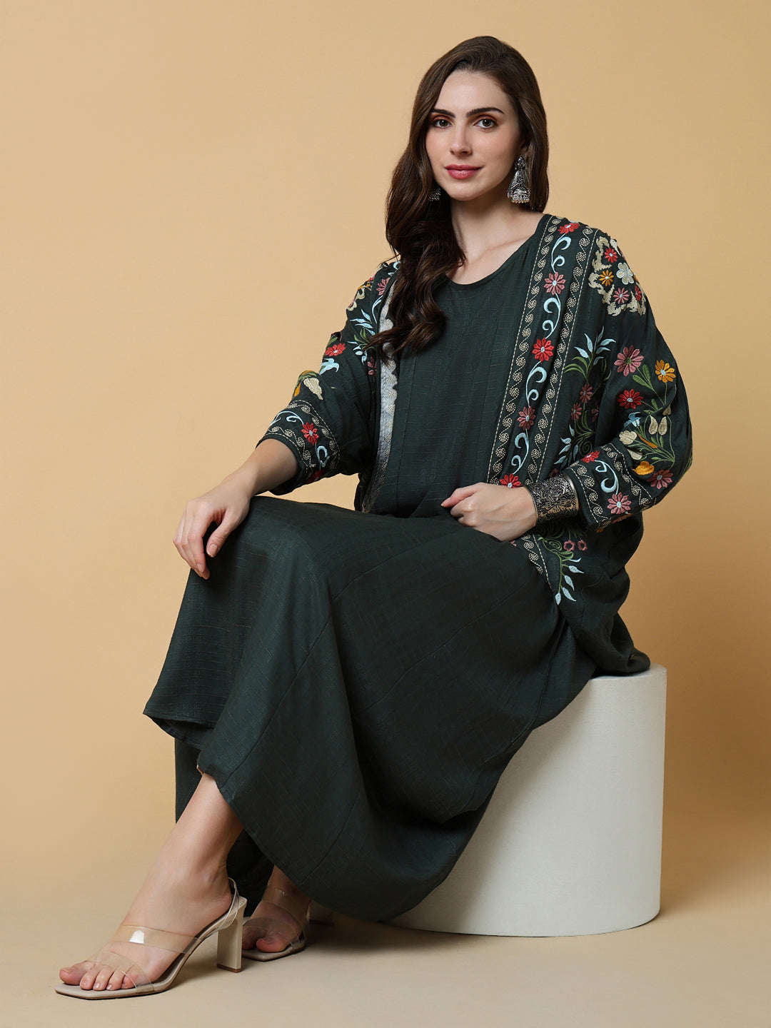 Women Green Floral A-Line Kurta with Shrug