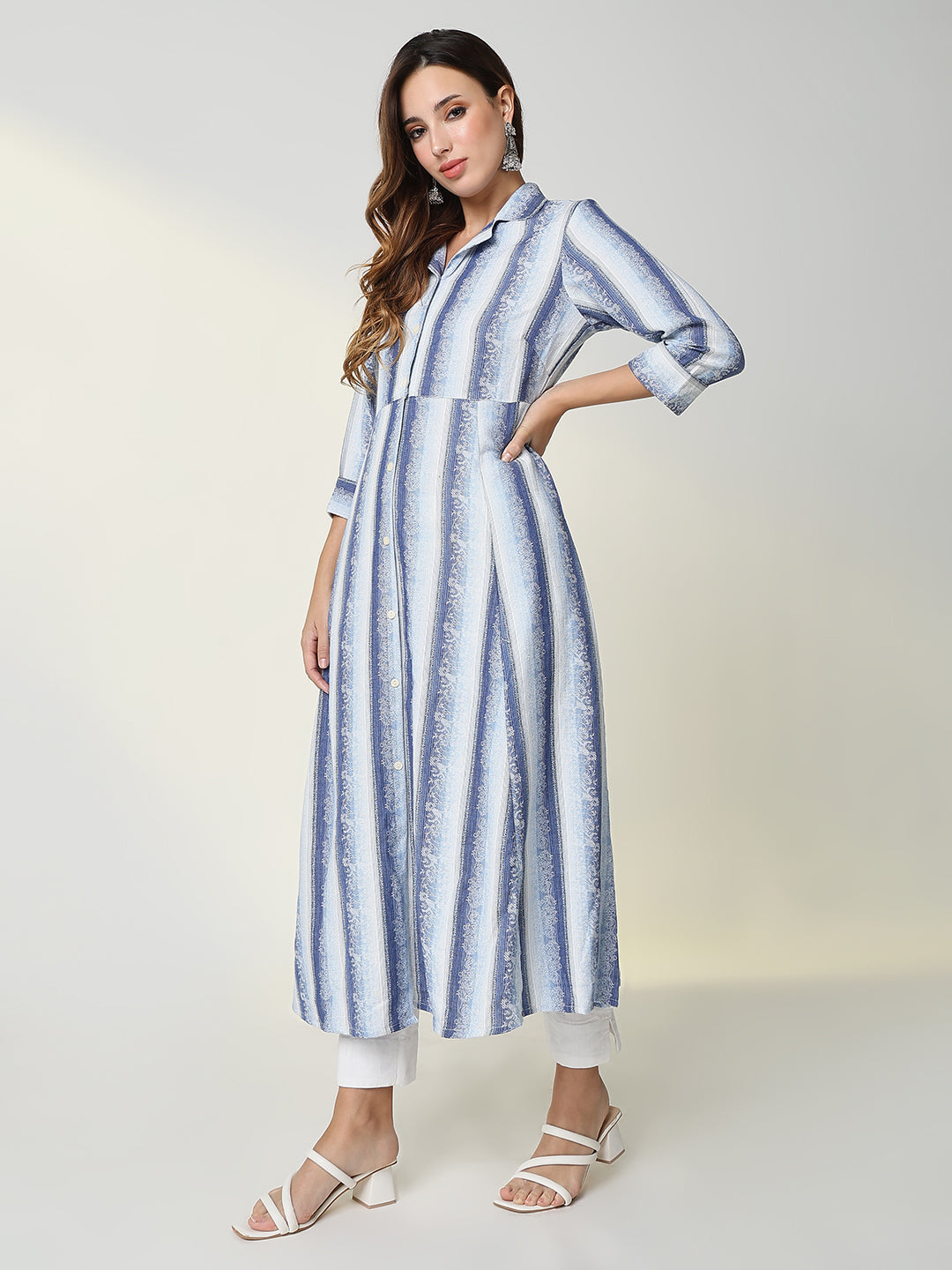 Women Blue Striped Anarkali Kurta