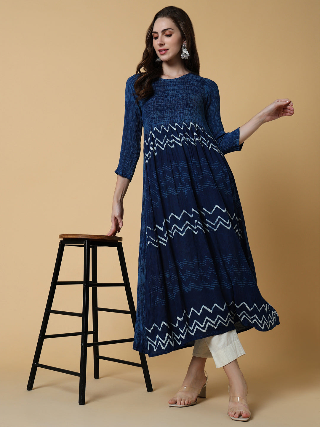 Women Navy Blue Graphic Anarkali Kurta