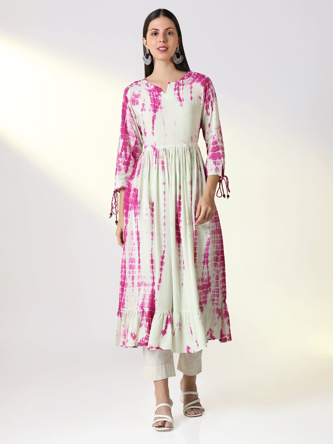 Women Off White Abstract Anarkali Kurta