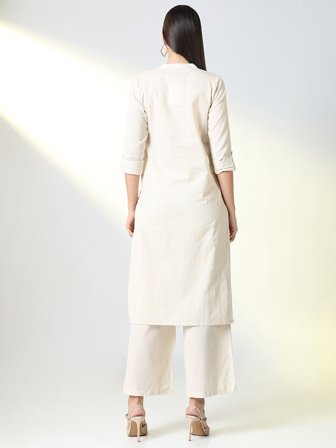 Women Off White Graphic Straight Kurta Set