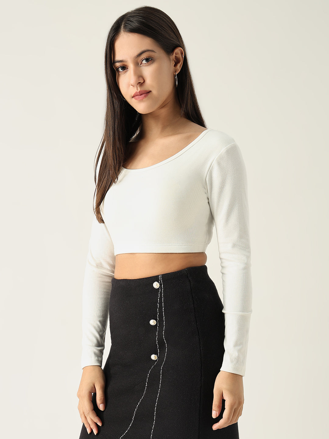 Women Solid Off White Fitted Crop Top