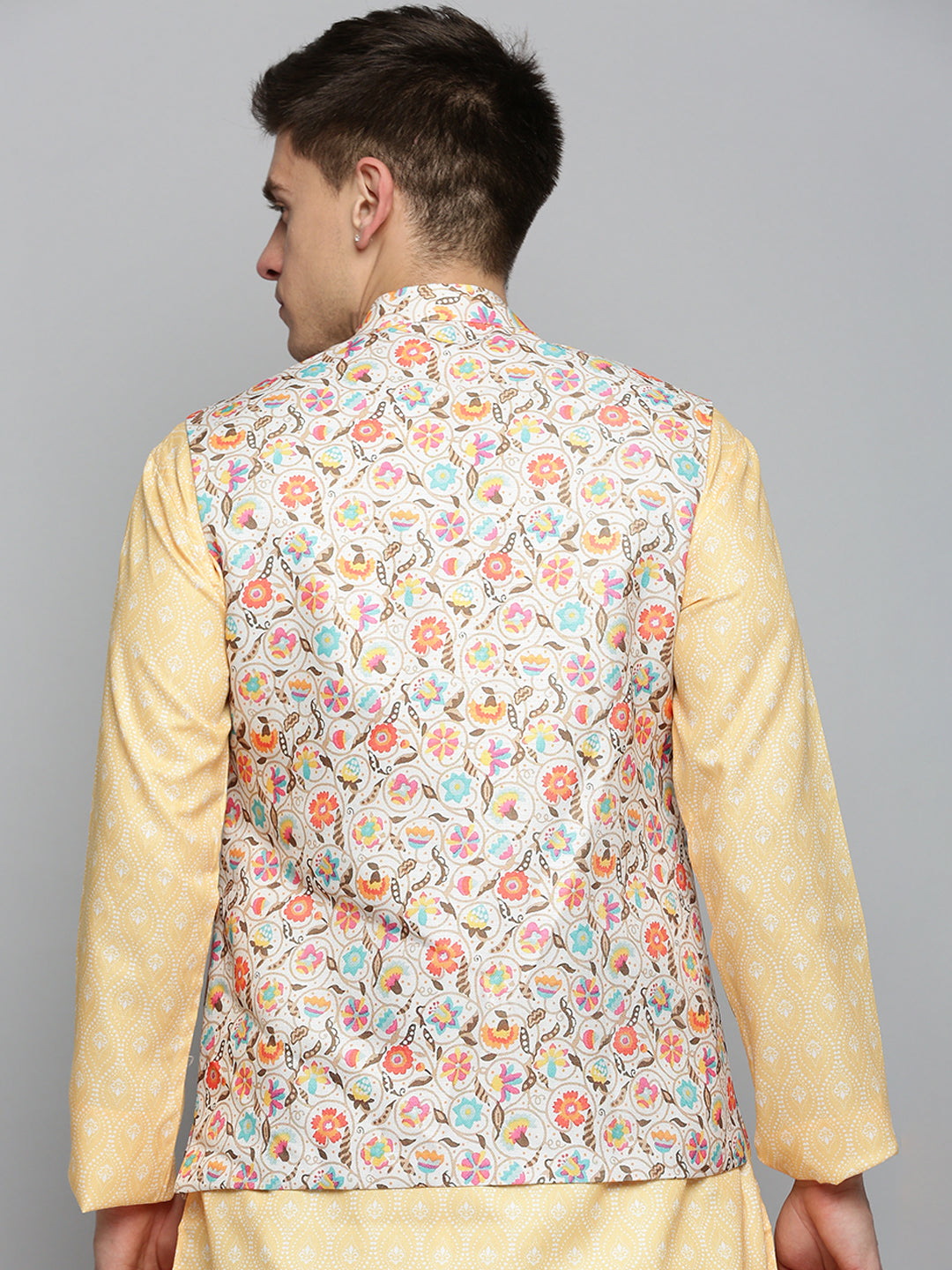 Men Mandarin Collar Printed Cream Nehru Jacket