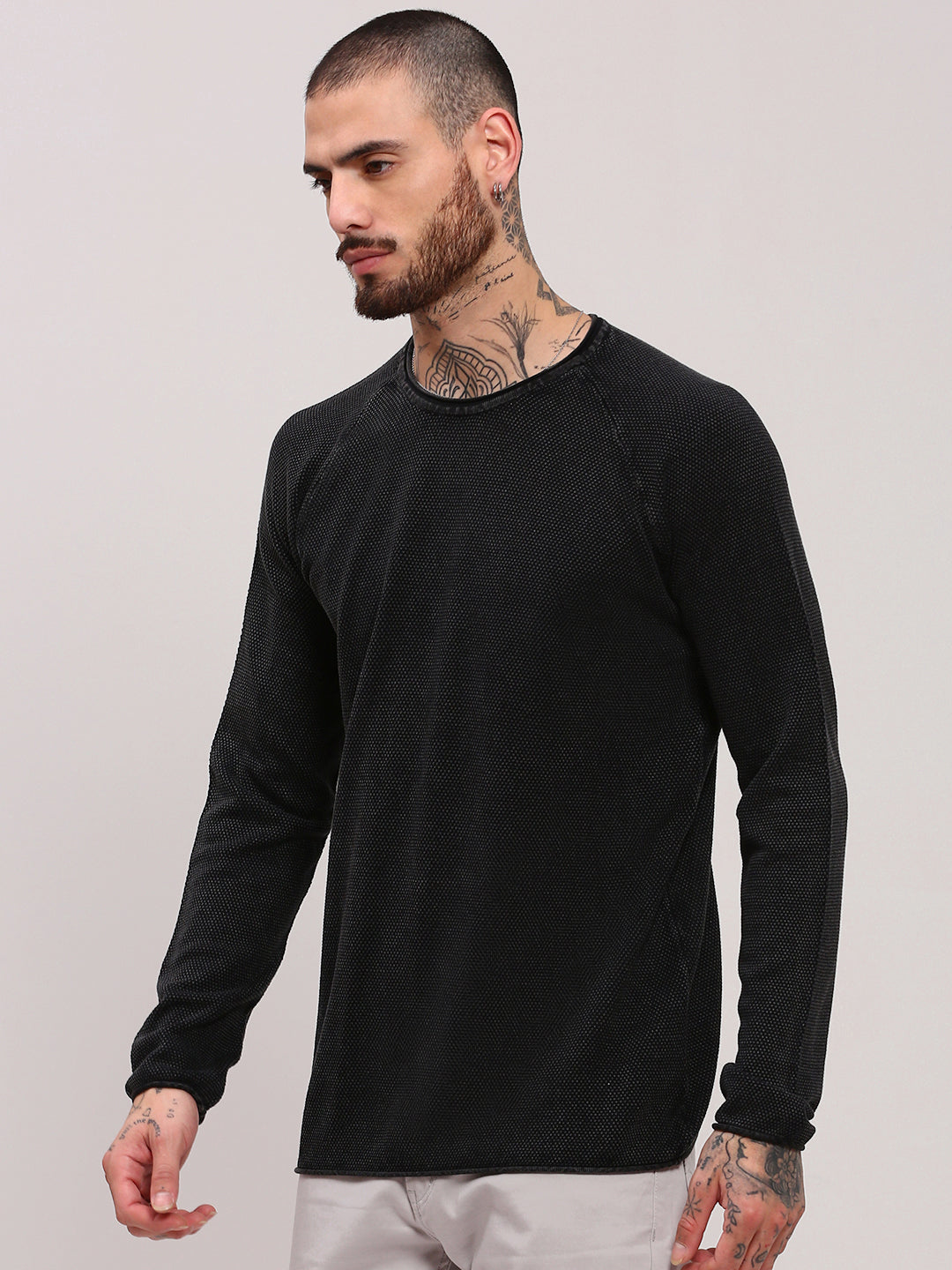 Men Black Solid Sweater