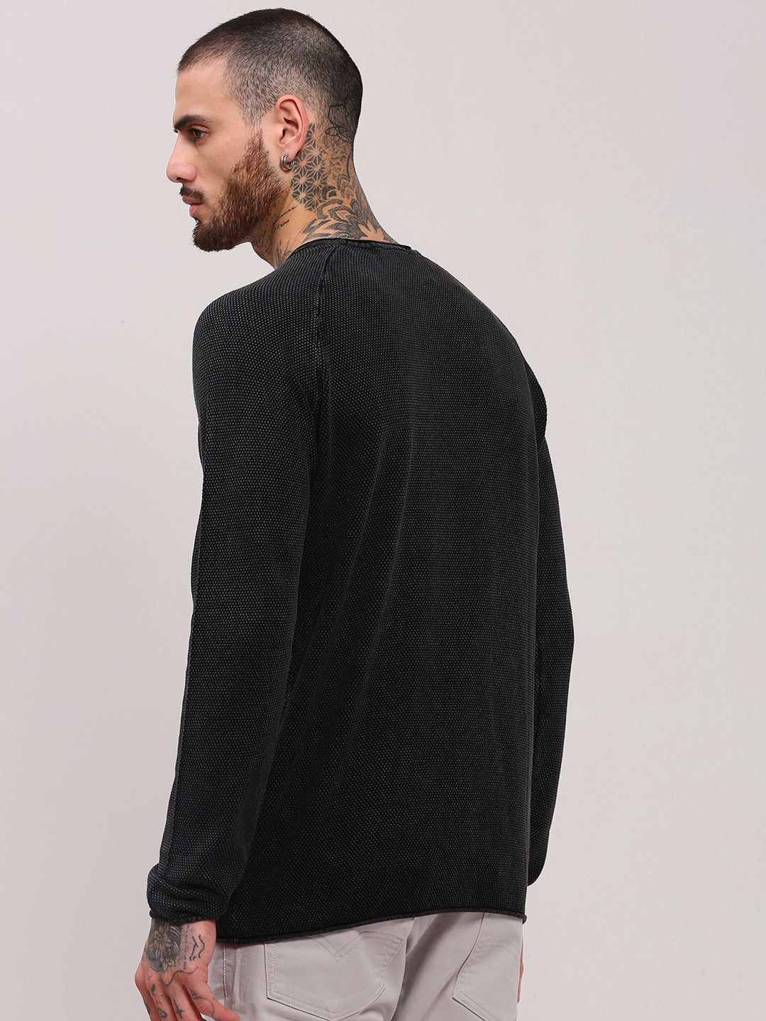 Men Black Solid Sweater