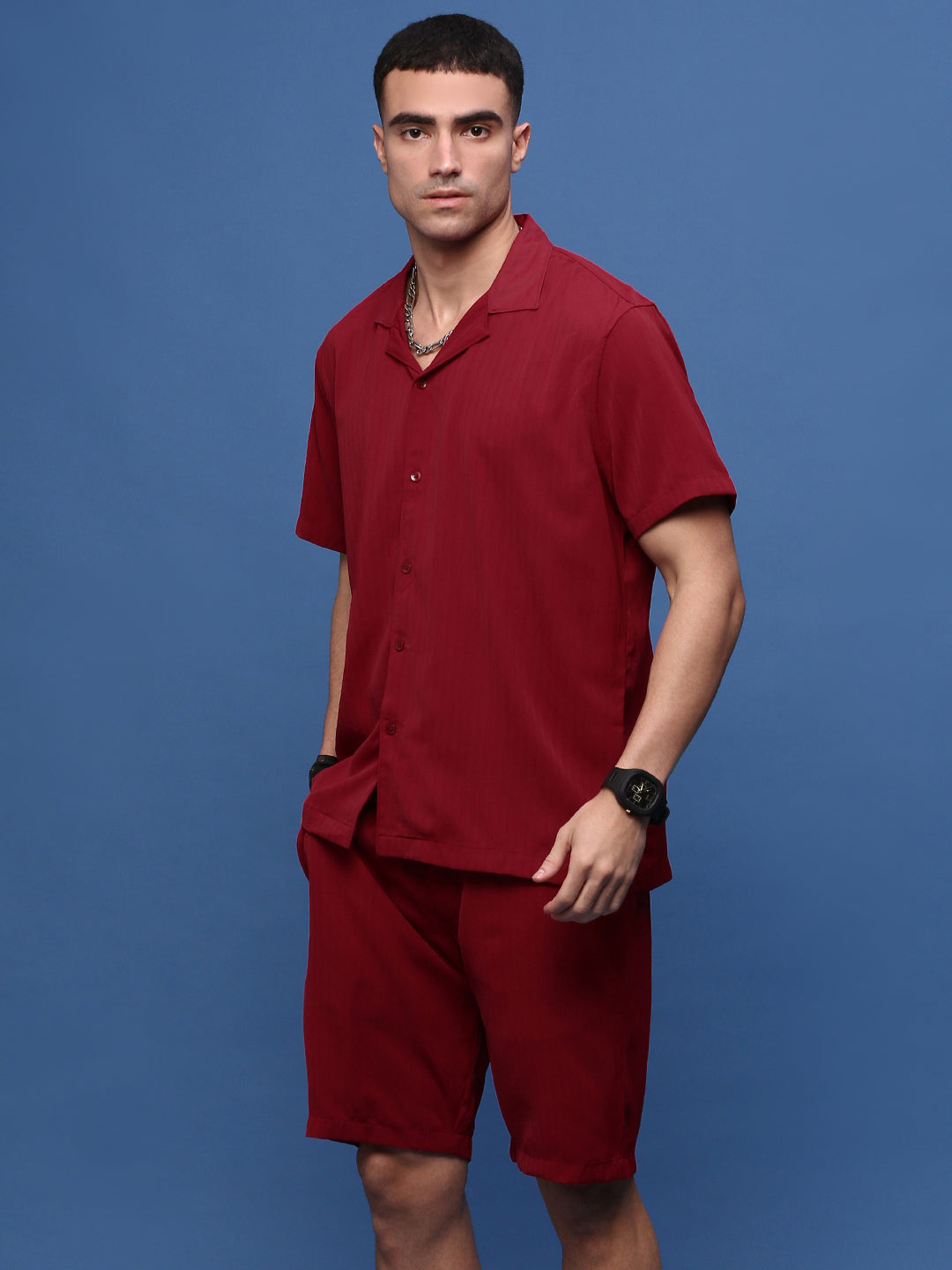 Men Red Cuban Collar Solid Co Ords Set