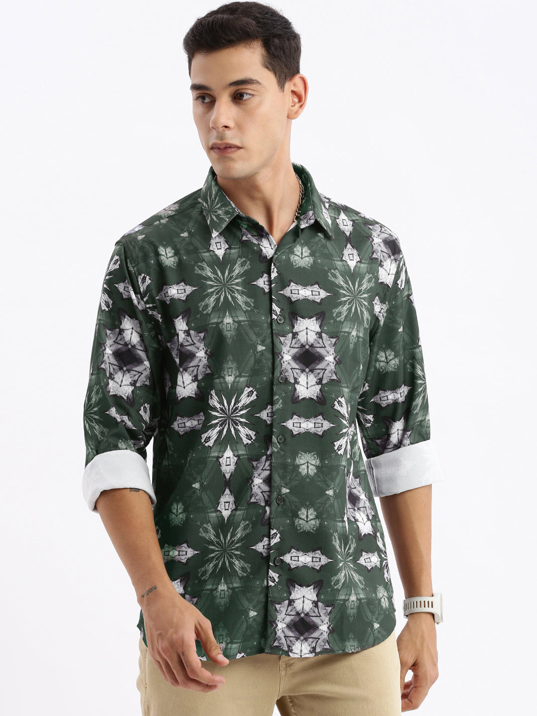 Men Spread Collar Abstract Slim Fit Green Shirt