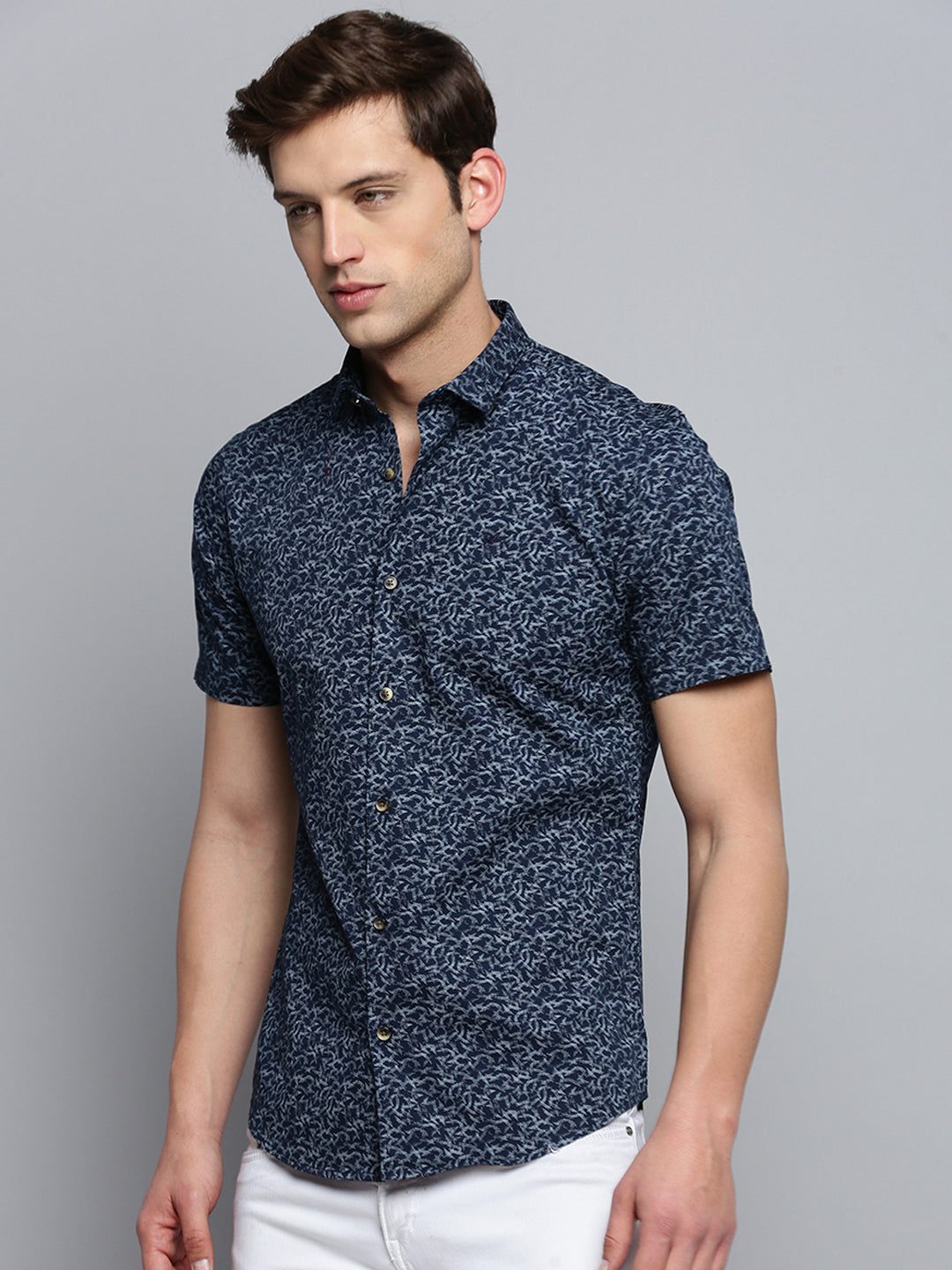 Men Spread Collar Printed Navy Blue Shirt