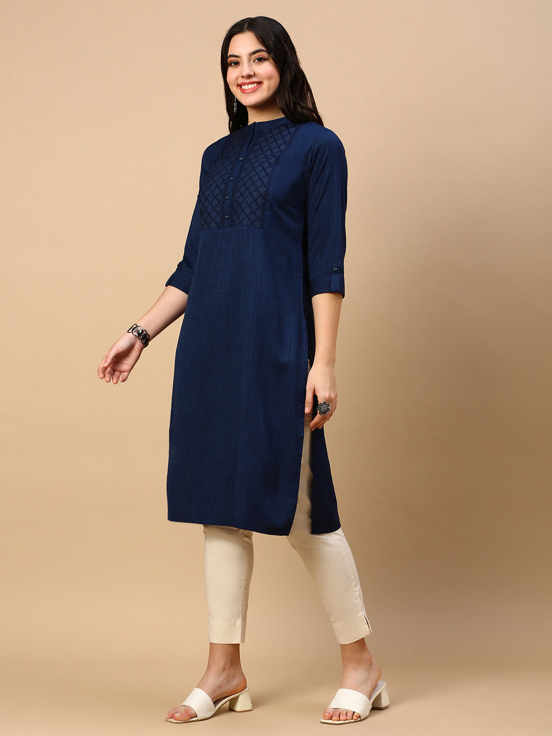 Women Navy Blue Solid Straight Kurta