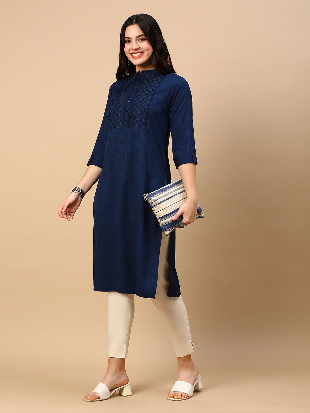 Women Navy Blue Solid Straight Kurta