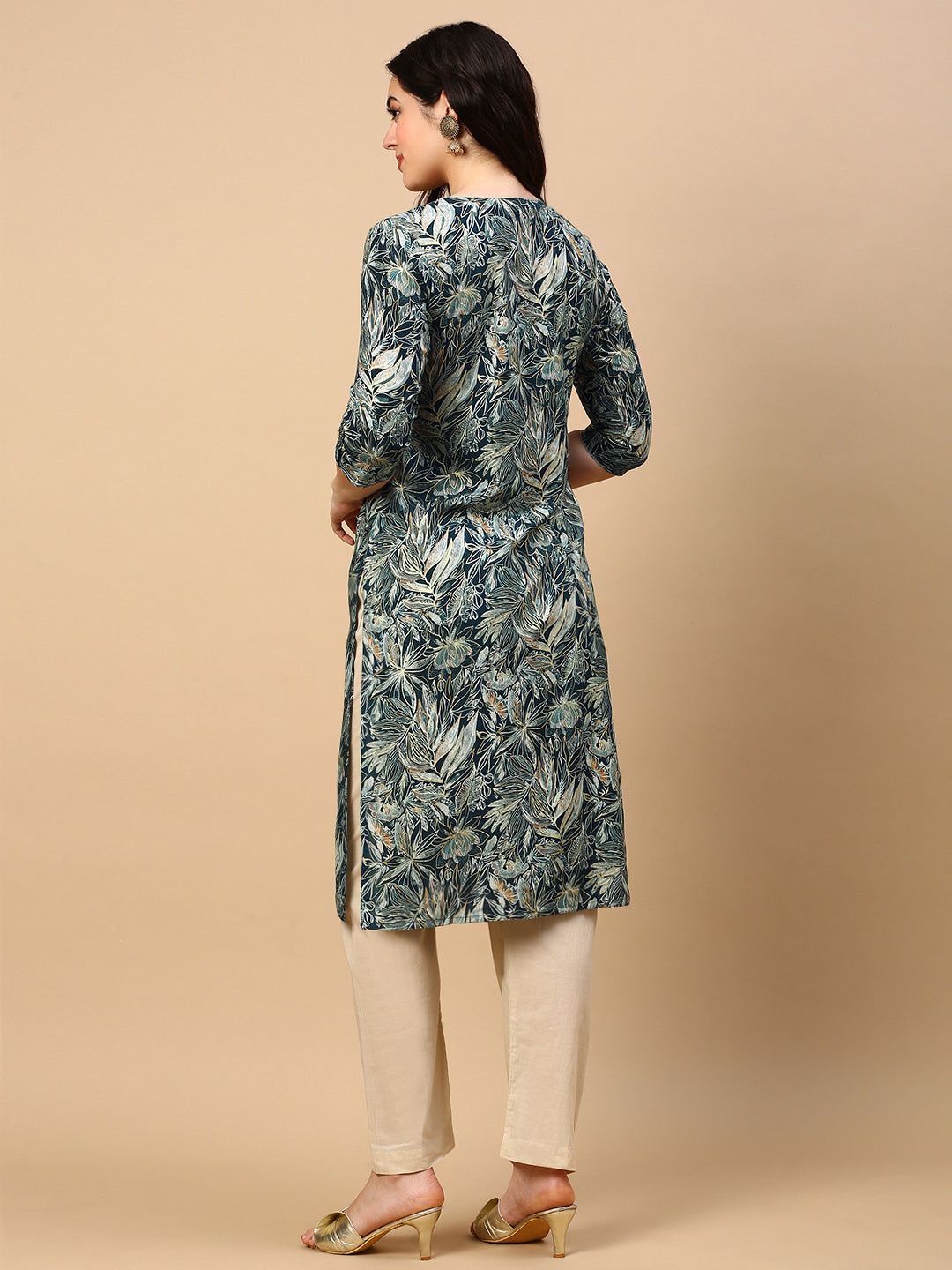 Women Green Floral Straight Kurta