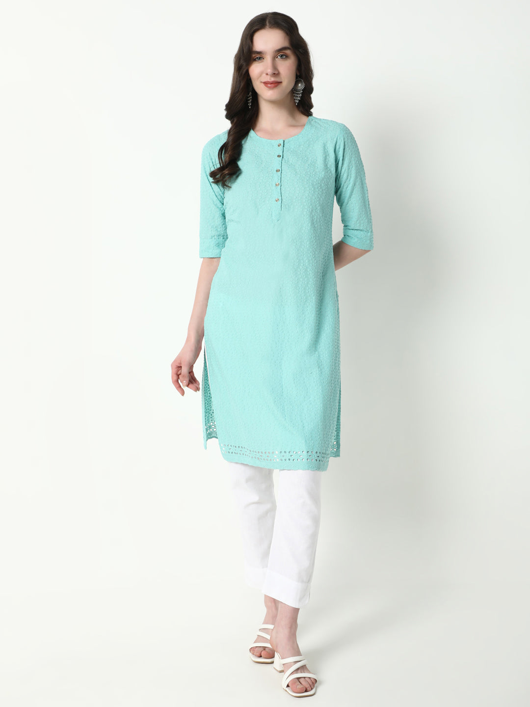 Women Green Embroidered Straight Kurta