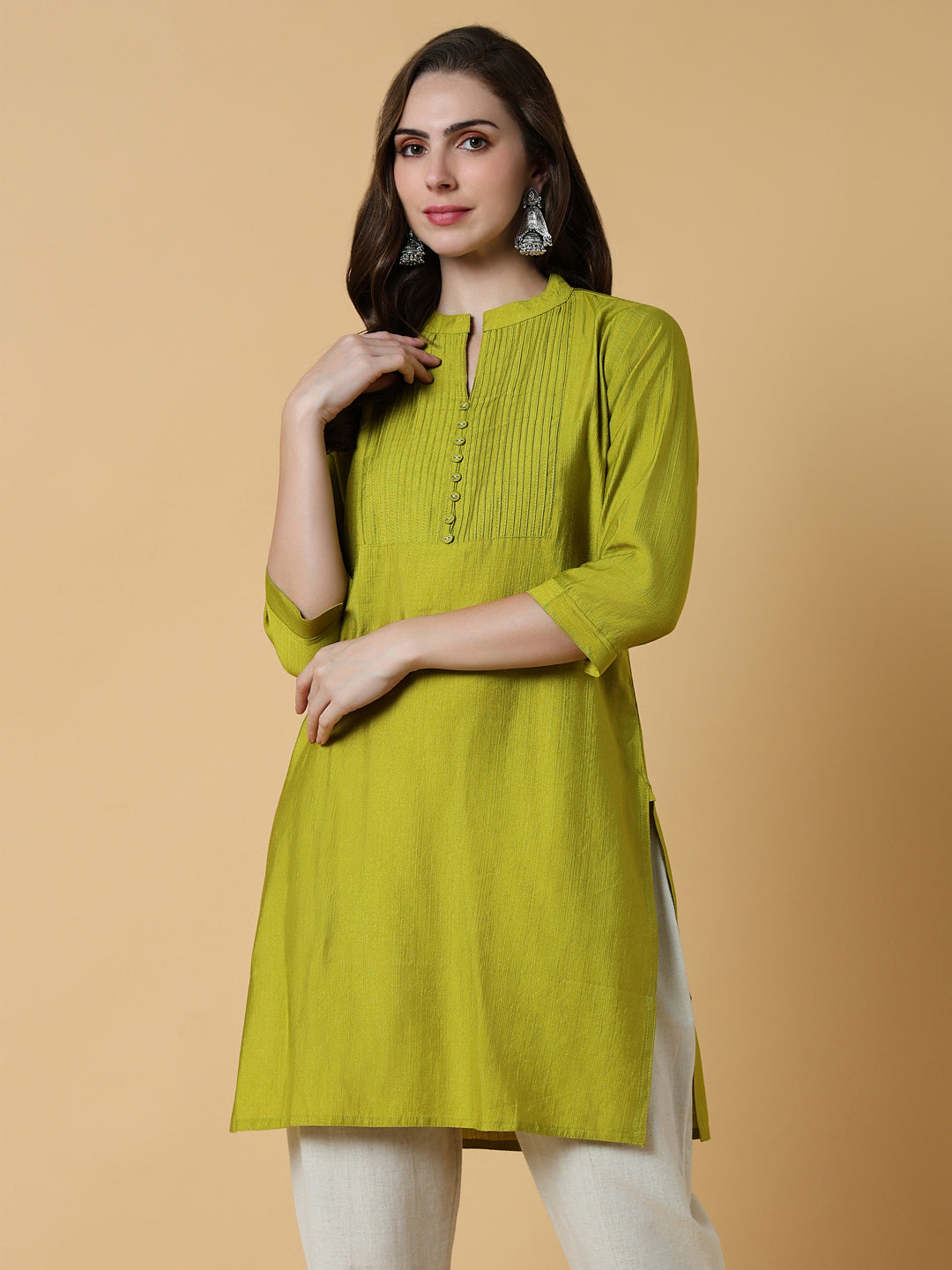 Women Green Solid Straight Kurti