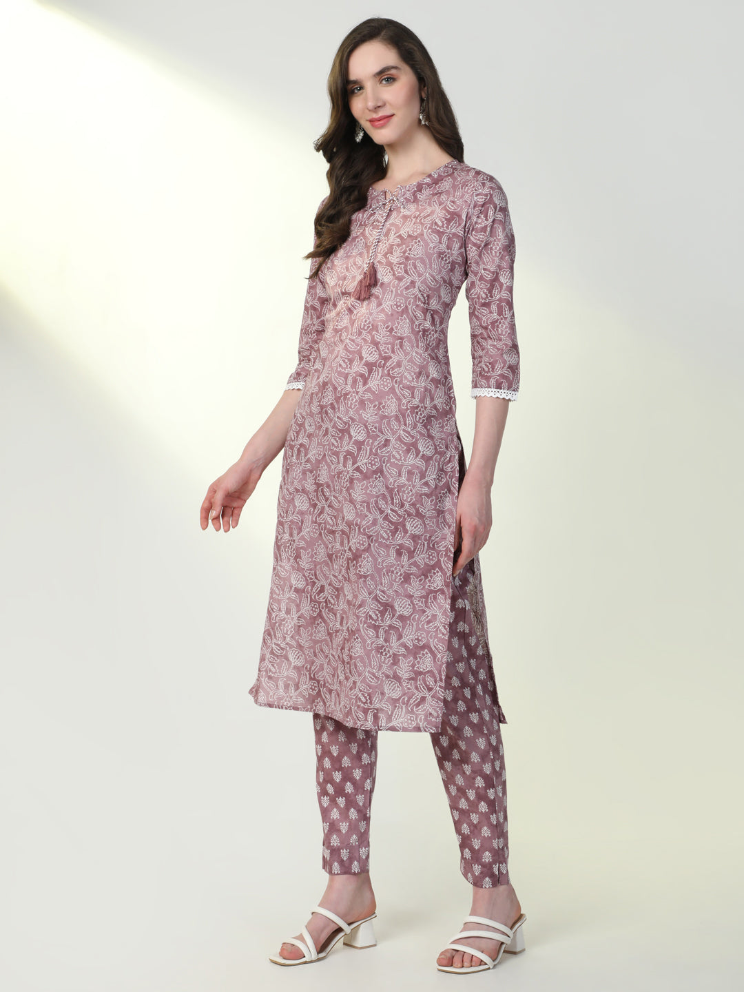 Women Purple Floral Straight Kurta Set