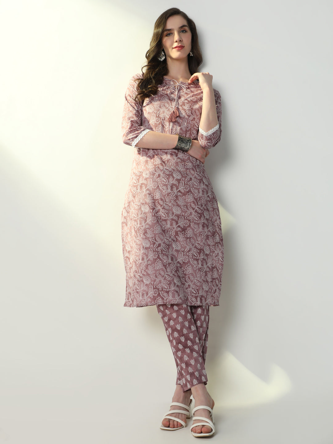 Women Purple Floral Straight Kurta Set