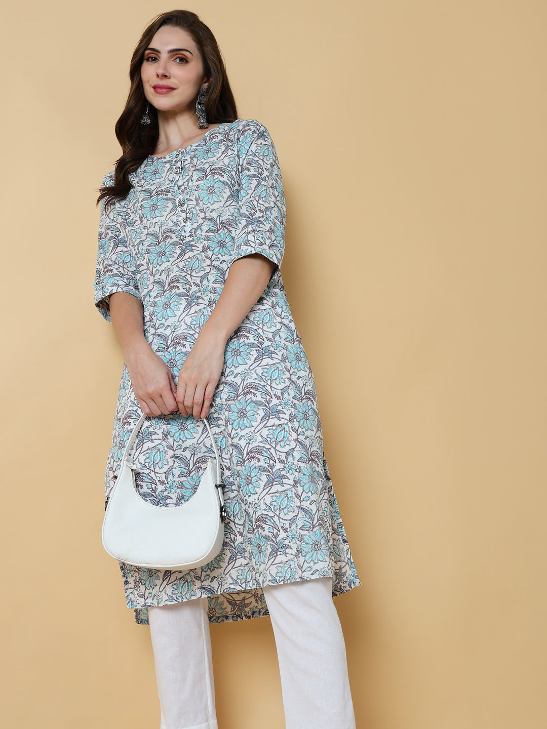 Women Blue Floral Straight Kurta