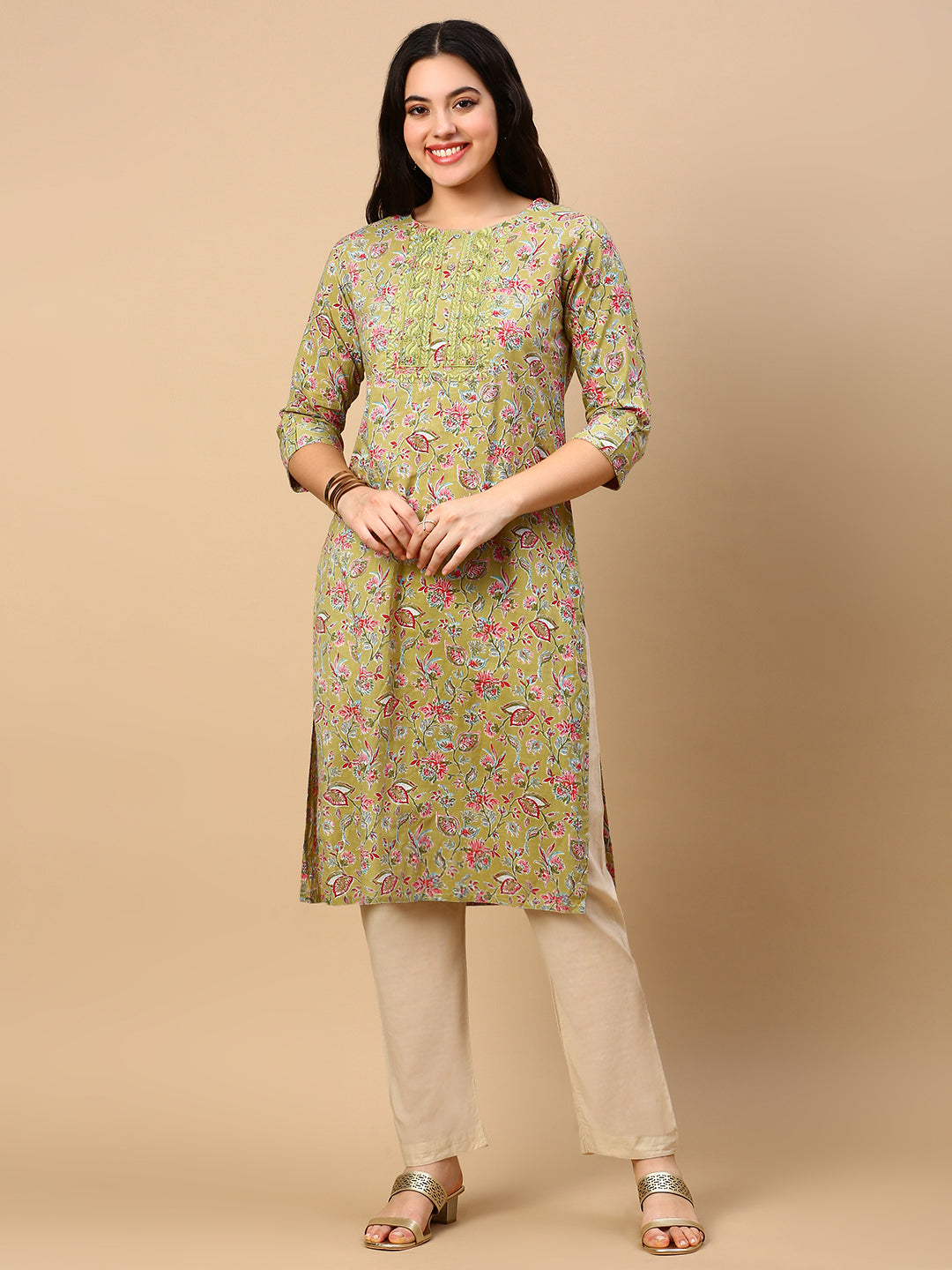 Women Green Floral Straight Kurta