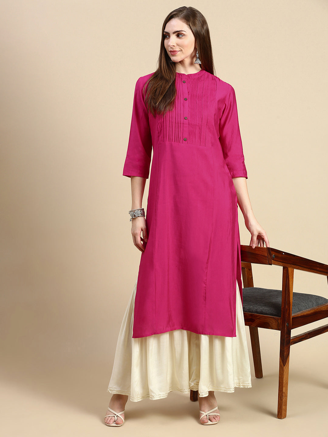 Women Solid Pink Straight Kurta