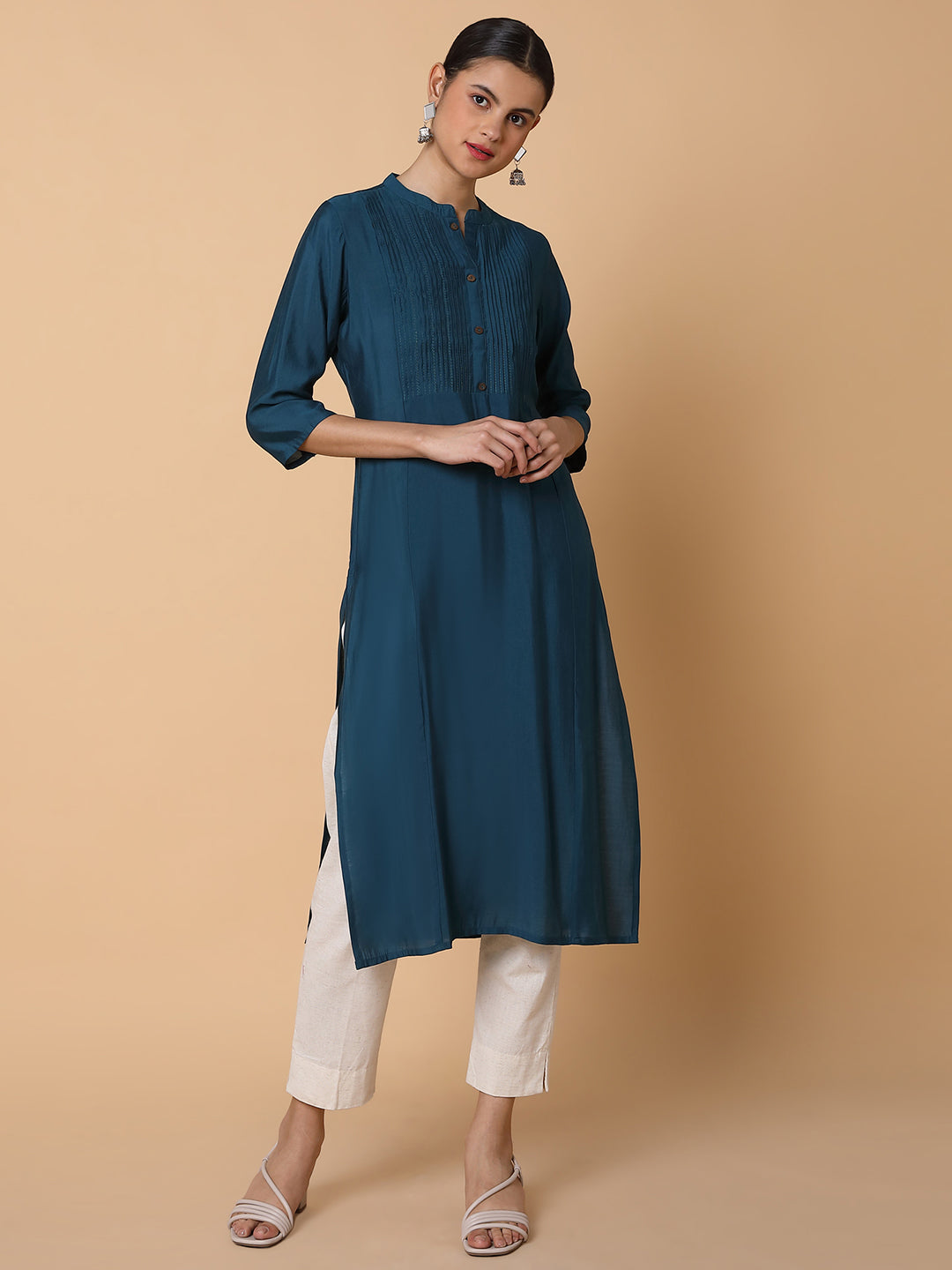 Women Solid Teal Straight Kurta