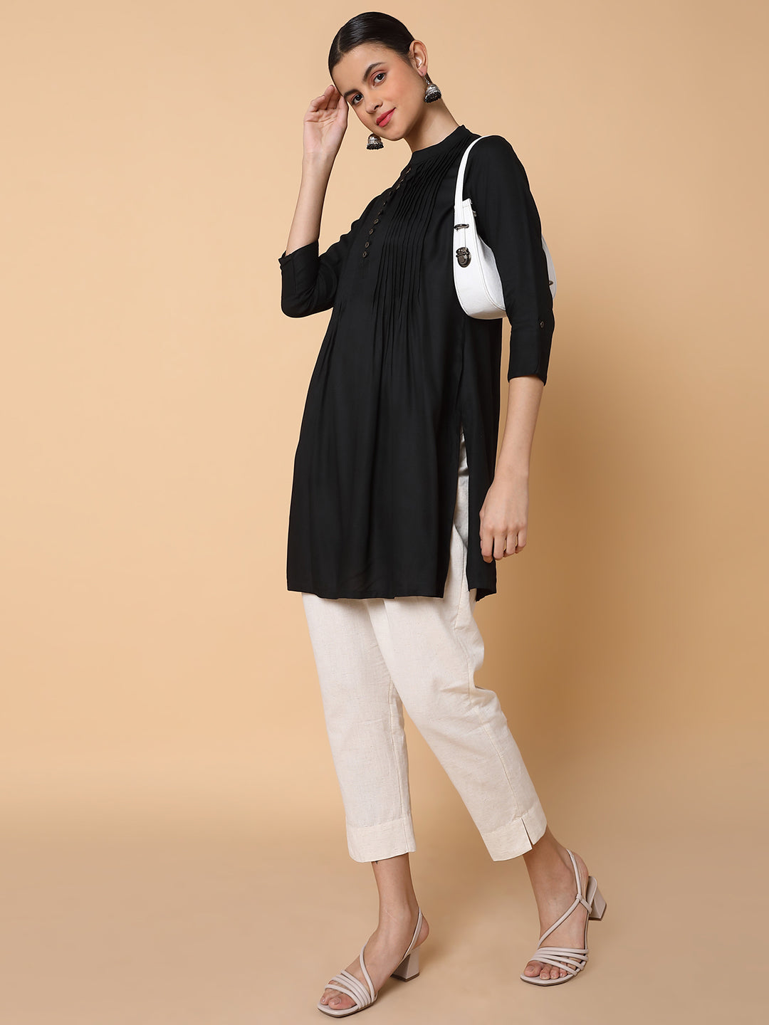 Women Solid Black Straight Kurti