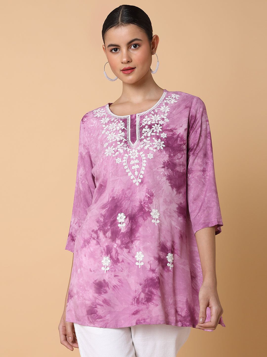 Women Floral Lavender Chikankari Kurti