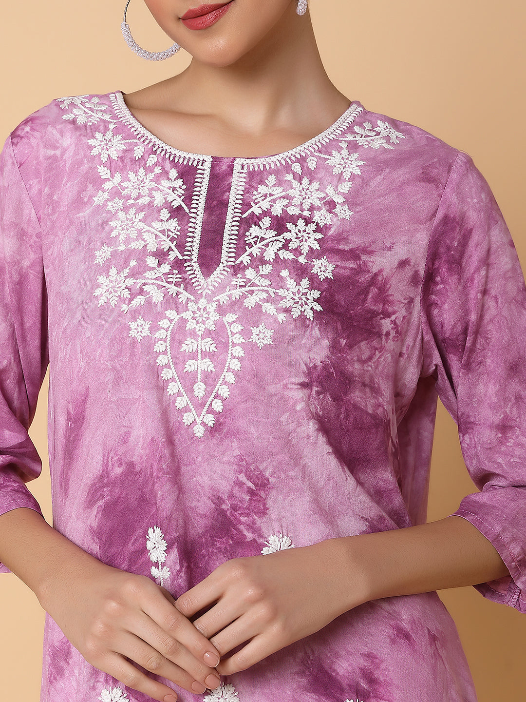 Women Floral Lavender Chikankari Kurti