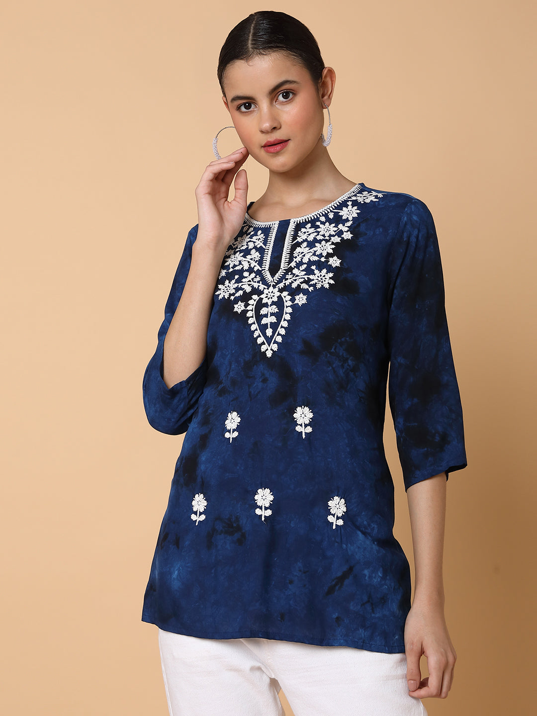 Women Floral Navy Blue Chikankari Kurti