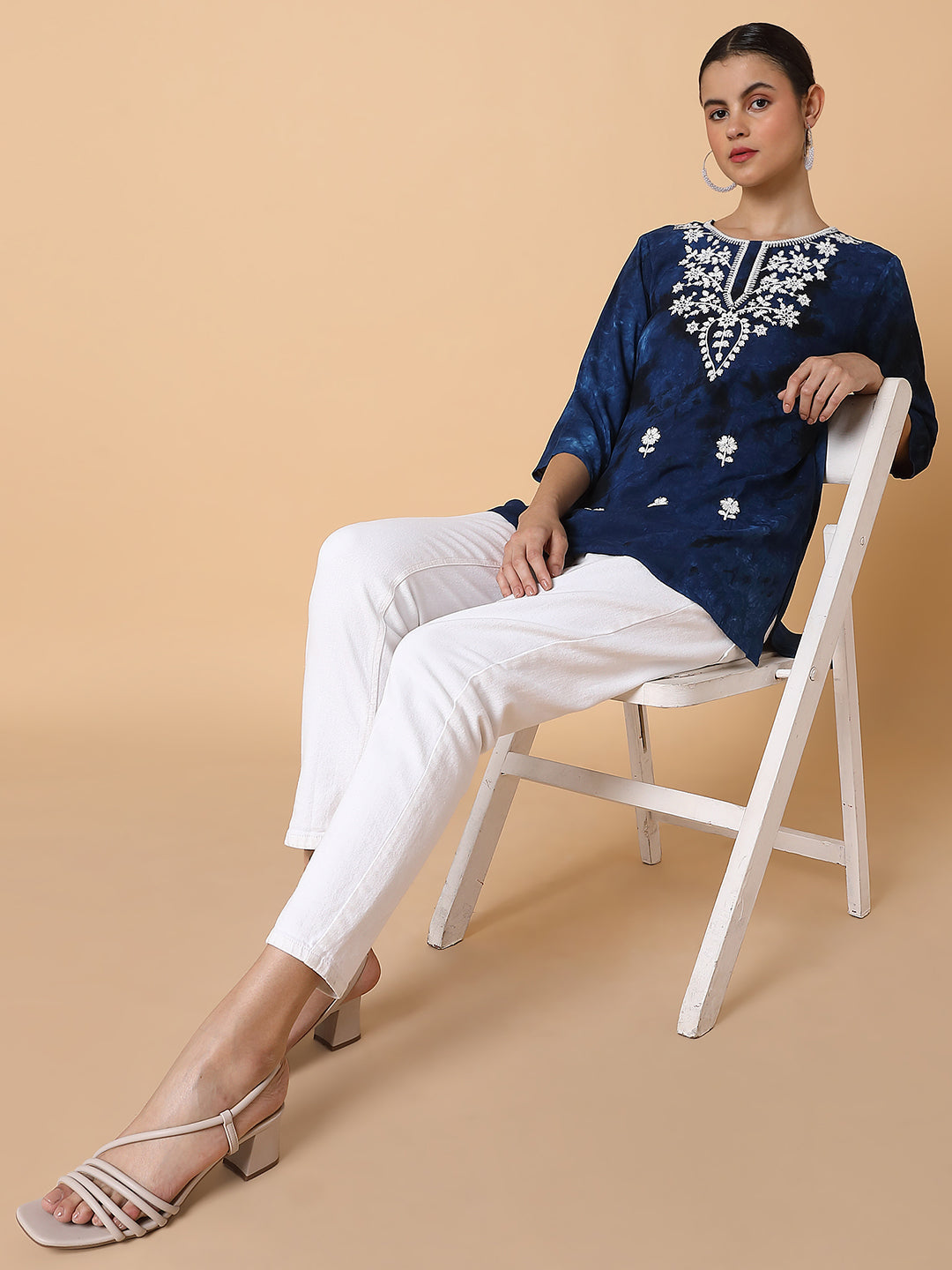 Women Floral Navy Blue Chikankari Kurti