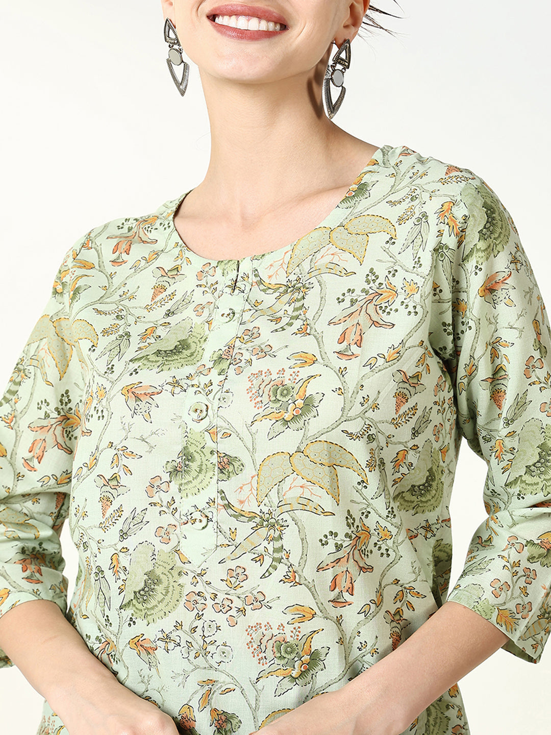 Women Green Floral Straight Kurti