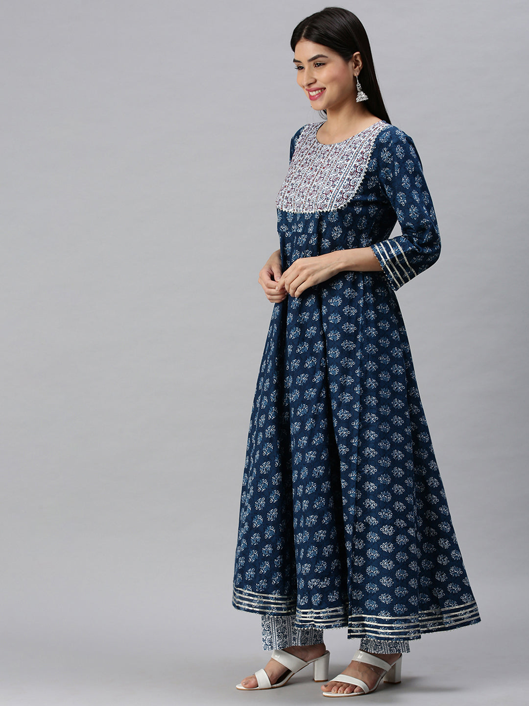 Women Anarkali Blue Printed Kurta and Trousers