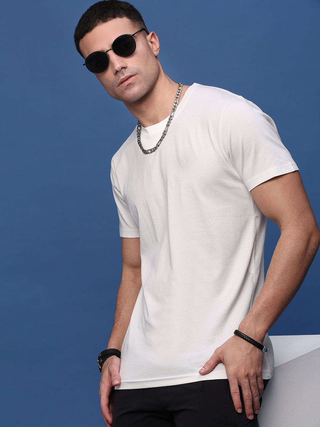 Men White Slim Fit T Shirt